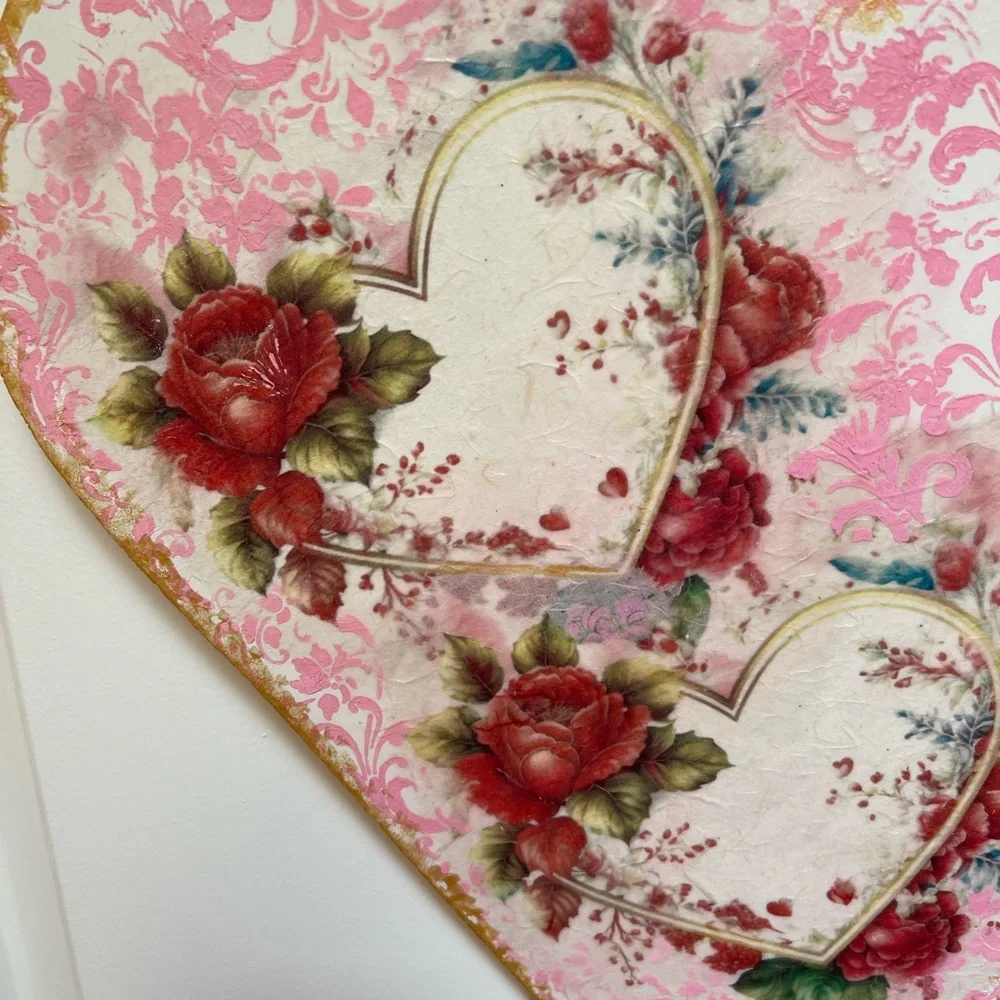 Elegant Pink Heart Wreath with Red Floral Design